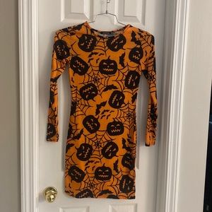 Boohoo Halloween pumpkin dress